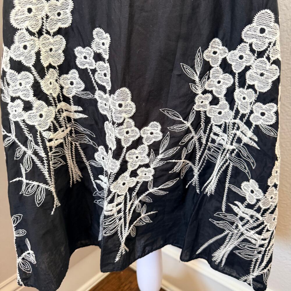 Corey Lynn Calter Black White Floral Embroidered V-Neck Cotton Midi Dress Sz M - Picture 2 of 6